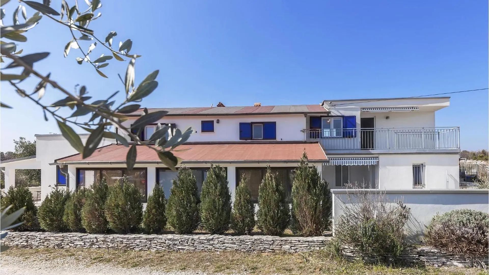 Gorgeous Home In Trget With Kitchen Vakantiehuis