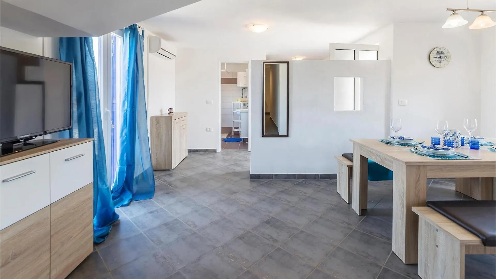 Gorgeous Home In Trget With Kitchen