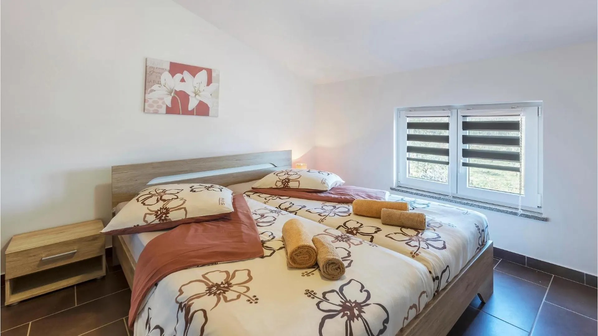 Vakantiehuis Gorgeous Home In Trget With Kitchen