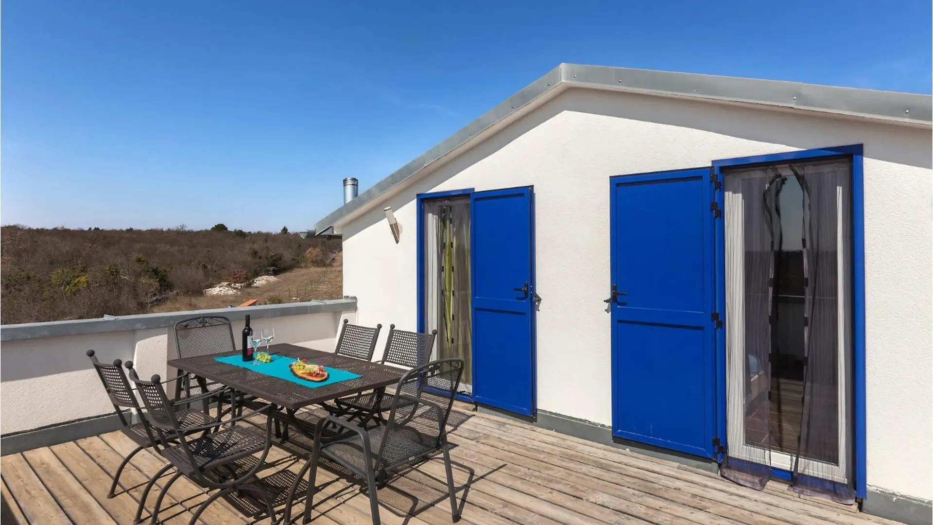 Vakantiehuis Gorgeous Home In Trget With Kitchen